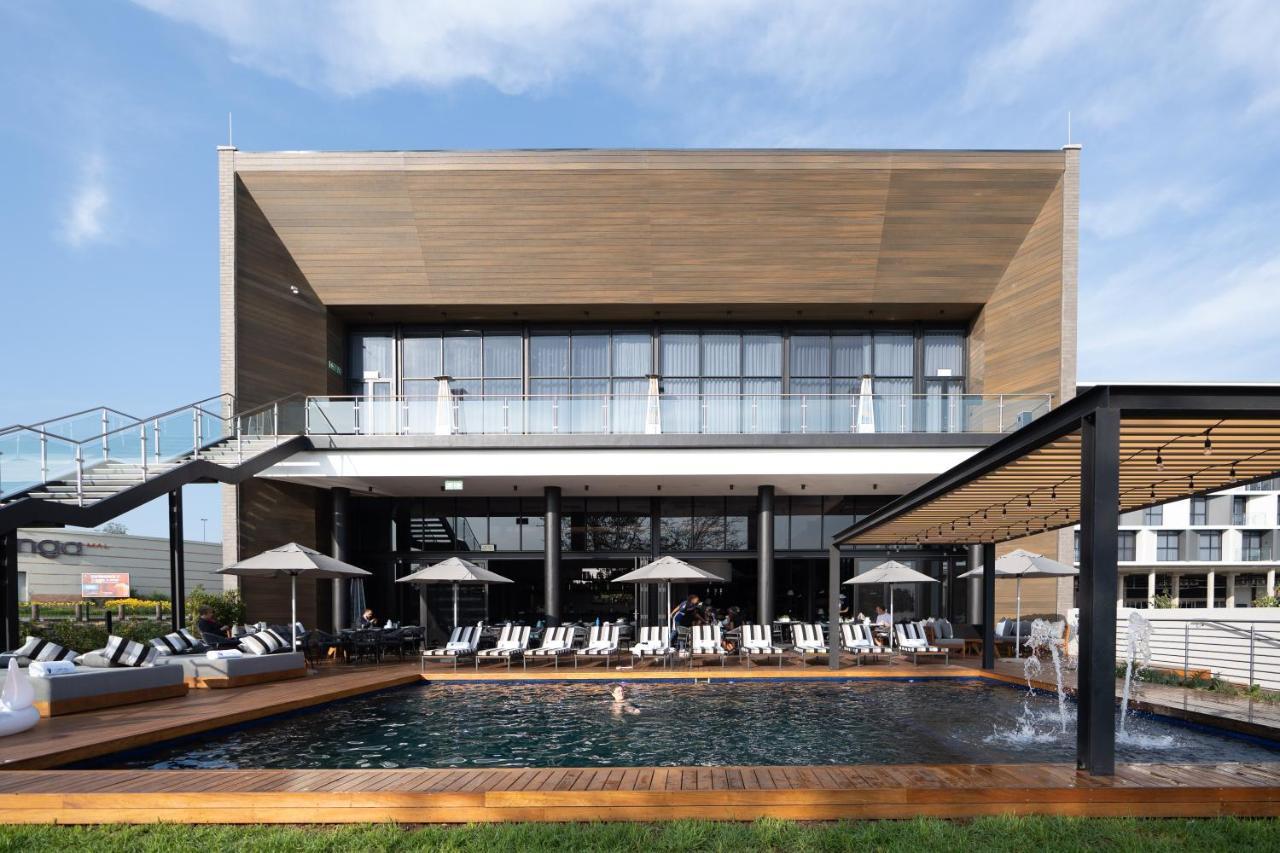 The Capital Mbombela Aparthotel Exteriör bild